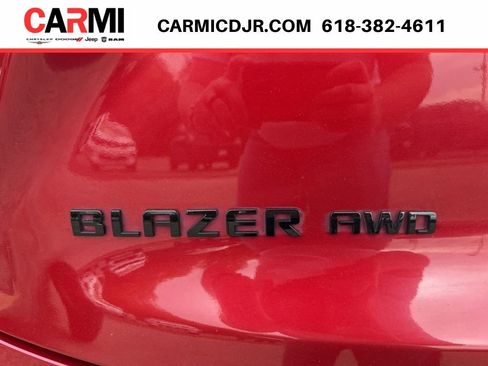 Used 2019 Chevrolet Blazer RS AWD/4WD image 9