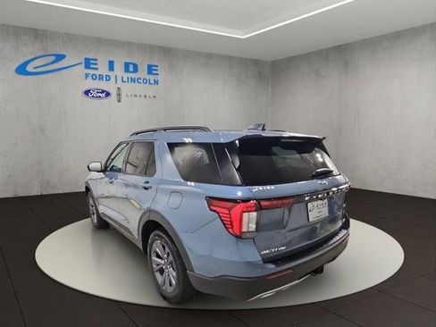 New 2026 Ford Explorer Active w/ Active Comfort Package image 5