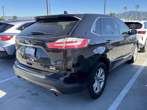 Used 2020 Ford Edge SEL w/ Convenience Package image 12