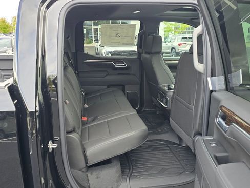 New 2026 GMC Sierra 1500 Elevation w/ Elevation Premium Package AWD/4WD image 39