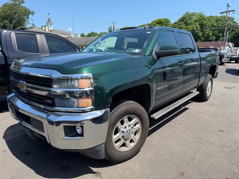 Used 2015 Chevrolet Silverado 2500 LT w/ LT Convenience Package AWD/4WD image 1