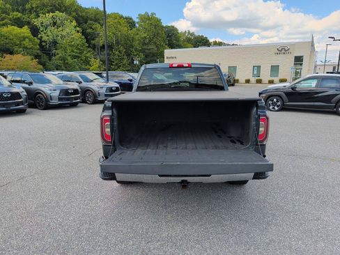 Used 2018 GMC Sierra 1500 SLT w/ SLT Premium Package AWD/4WD image 15