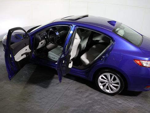 Used 2017 Acura ILX FWD image 5