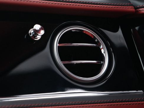 Certified 2024 Bentley Flying Spur W12 AWD/4WD image 45
