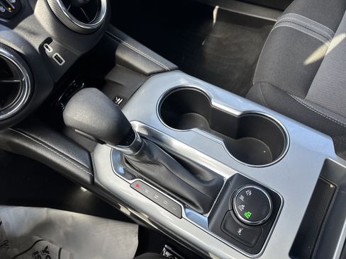 Used 2023 Chevrolet Blazer LT w/ Convenience Package image 24