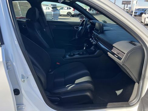 Certified 2024 Honda Civic Sport image 27