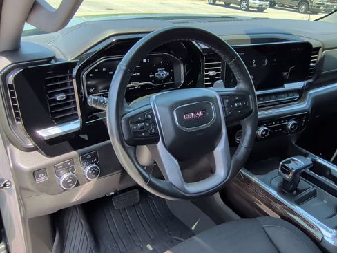 Used 2023 GMC Sierra 1500 Elevation AWD/4WD image 14
