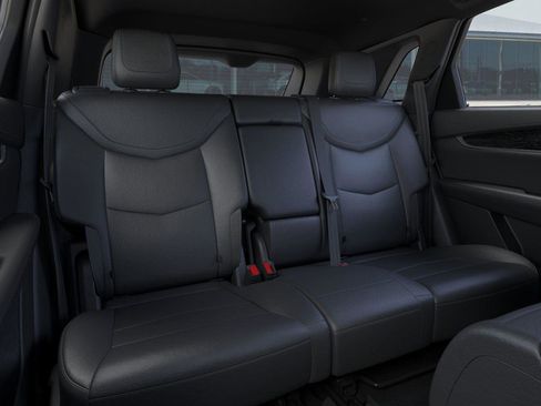 New 2025 Cadillac XT5 Premium Luxury w/ Technology Package FWD image 18