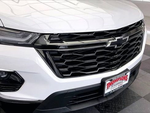 Used 2023 Chevrolet Traverse Premier w/ Redline Edition AWD/4WD image 30