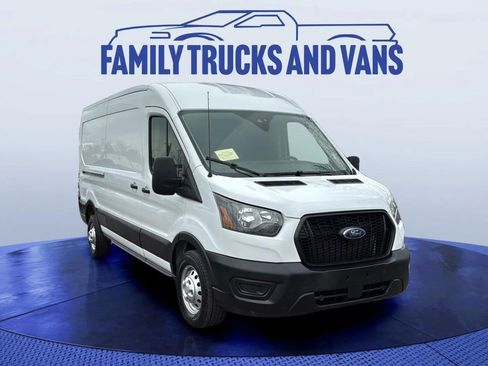 Used 2023 Ford Transit 250 Medium Roof AWD w/ Load Area Protection Package image 3
