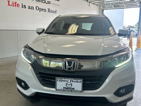 Used 2022 Honda HR-V EX image 1