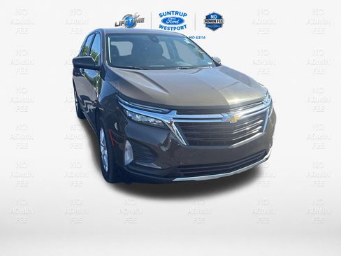 Used 2024 Chevrolet Equinox LT FWD image 2