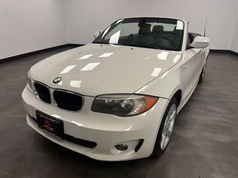 Used 2013 BMW 128i Convertible RWD image 2