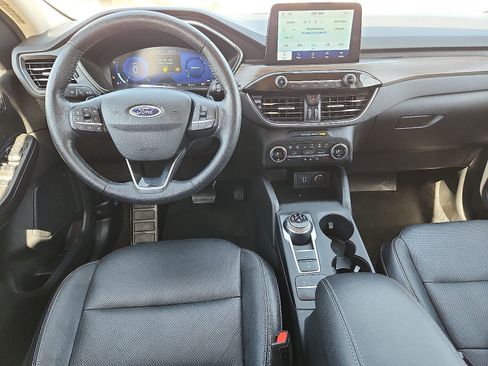 Used 2020 Ford Escape Titanium AWD/4WD image 12