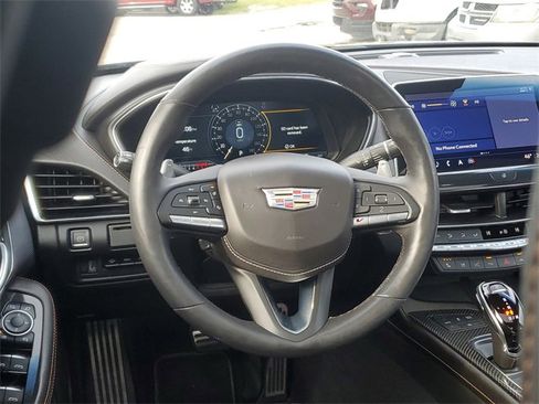 Used 2022 Cadillac CT5 V w/ Premium Package image 11