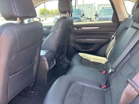 Used 2017 MAZDA CX-5 Touring w/ Preferred Equipment Package FWD image 29