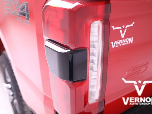 New 2026 Ford F250 Lariat w/ Lariat Premium Package image 44