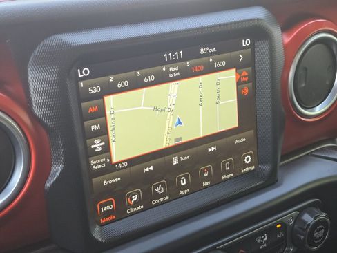 Used 2020 Jeep Wrangler Unlimited Rubicon AWD/4WD image 22