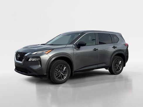 Used 2021 Nissan Rogue S image 3