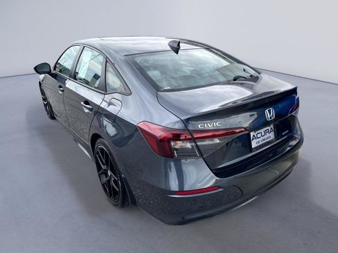 Used 2025 Honda Civic Sport image 2