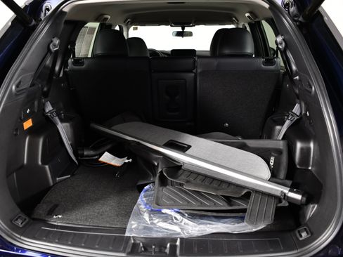 Used 2025 Mitsubishi Outlander SE AWD/4WD image 48