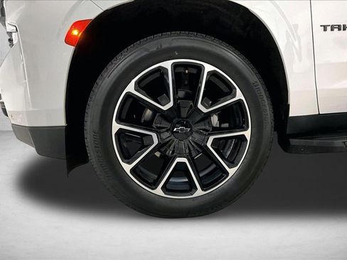 Used 2023 Chevrolet Tahoe RST w/ Luxury Package RWD image 10