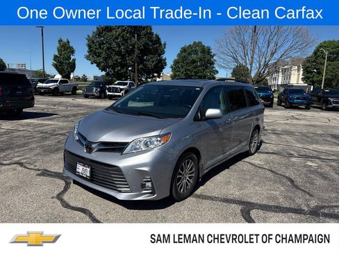 Used 2018 Toyota Sienna XLE Premium w/ Protection Package FWD image 1