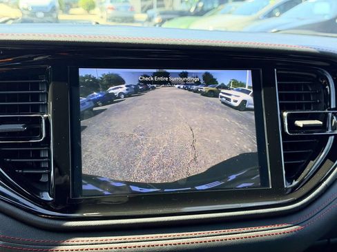 Used 2023 Dodge Durango GT AWD/4WD image 19