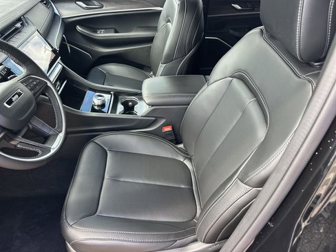 New 2026 Jeep Grand Cherokee L Limited image 17