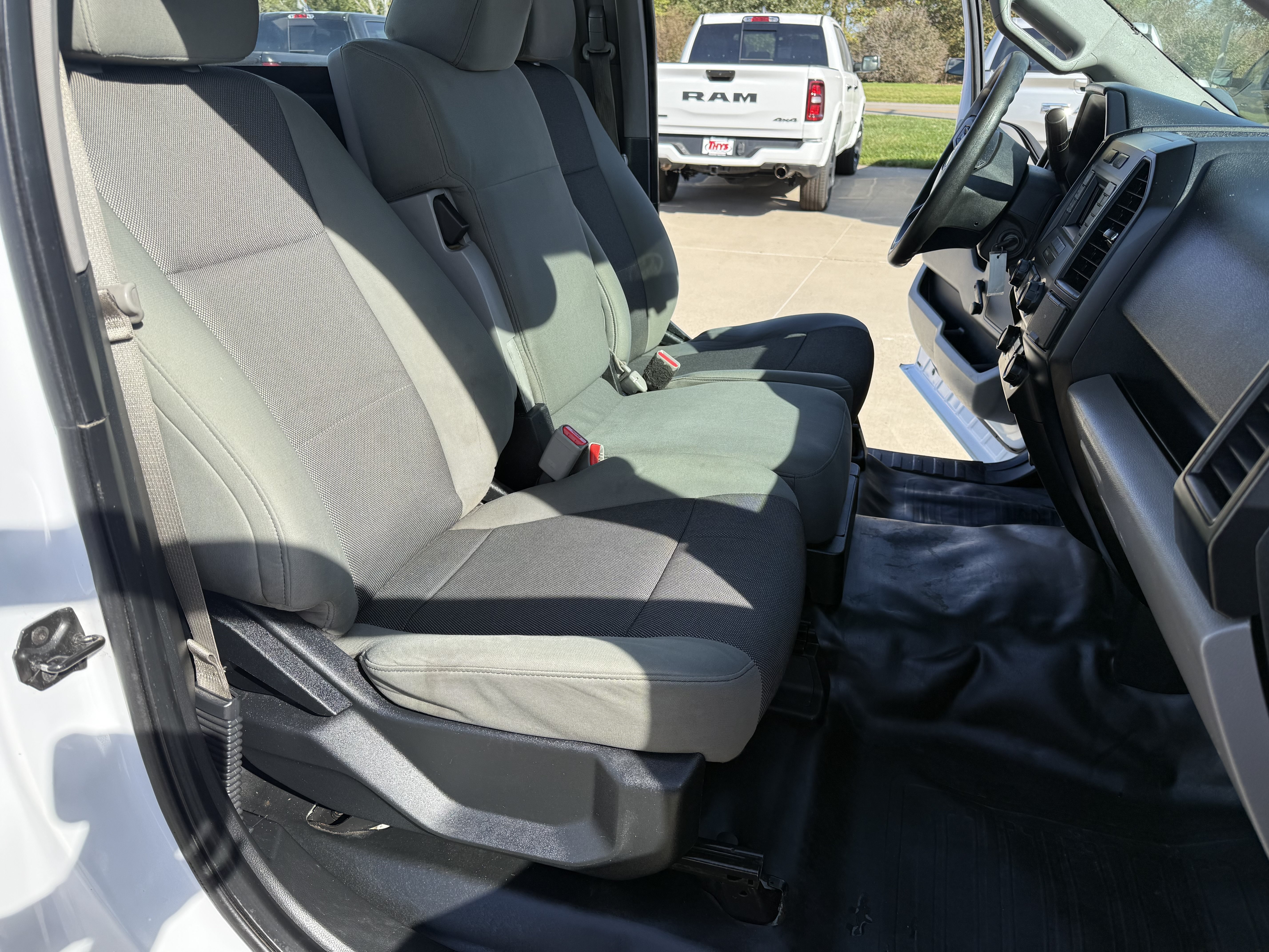 Used 2015 Ford F150 XL RWD image 12