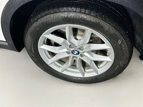 Used 2021 BMW X5 xDrive40i image 11