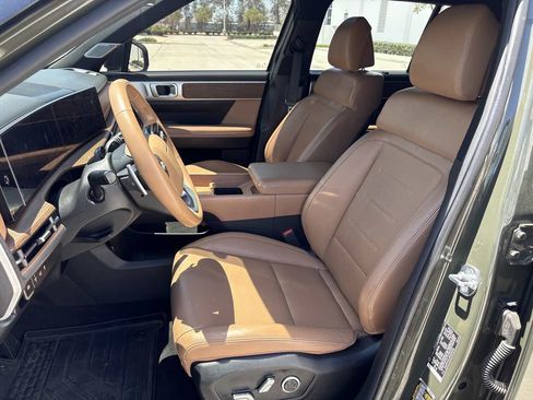Used 2024 Hyundai Santa Fe Limited FWD image 26