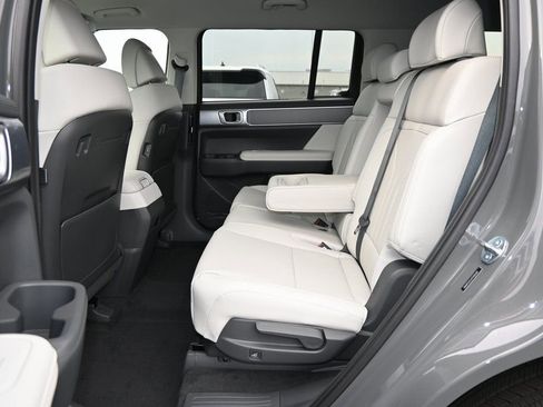 New 2026 Hyundai Santa Fe SEL AWD/4WD image 13