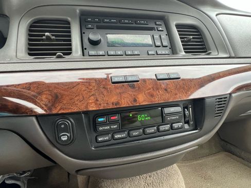 Used 2009 Mercury Grand Marquis LS RWD image 63
