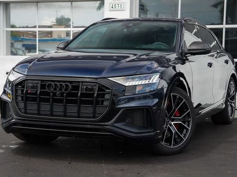 Used 2023 Audi SQ8 Prestige AWD/4WD image 1