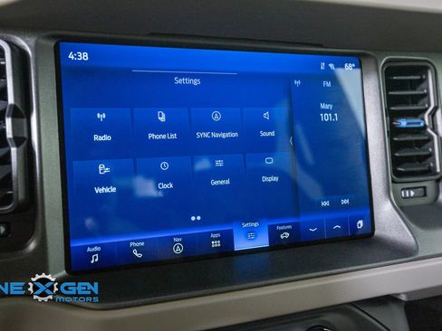 Used 2024 Ford Bronco Wildtrak AWD/4WD image 21