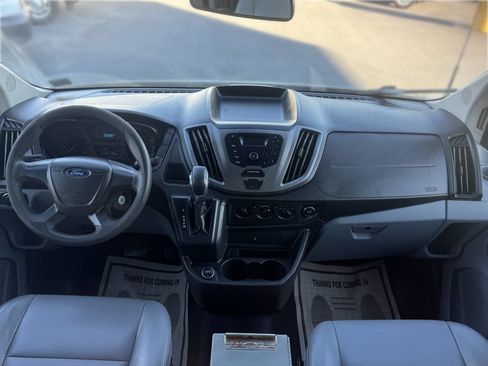 Used 2018 Ford Transit 350 148 Medium Roof RWD image 5