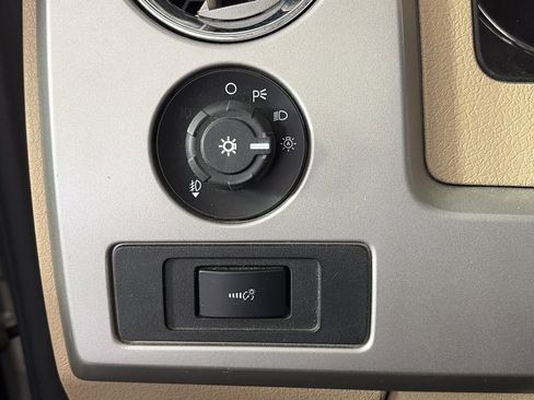 Used 2014 Ford F150 Lariat w/ Equipment Group 501A Mid image 24