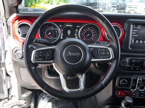 Used 2018 Jeep Wrangler Unlimited Rubicon w/ LED Lighting Group AWD/4WD image 23