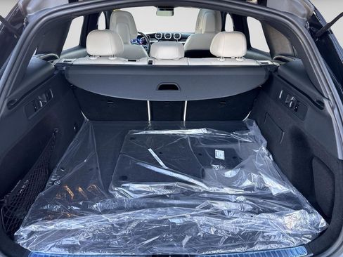 Certified 2025 Mercedes-Benz GLC 300 image 14