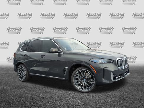 Used 2026 BMW X5 xDrive40i AWD/4WD image 2