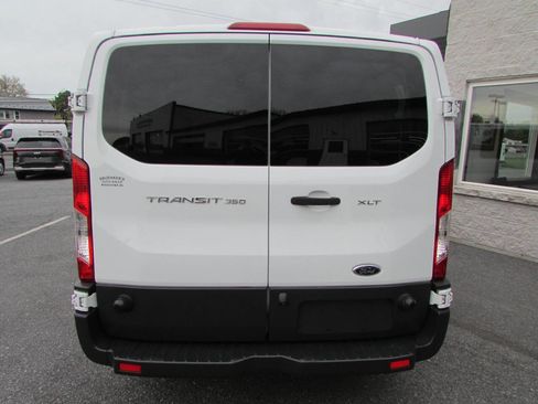 Used 2015 Ford Transit 350 XLT RWD image 4
