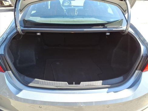 Used 2024 Chevrolet Malibu LT FWD image 8