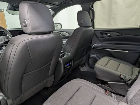 New 2027 Chevrolet Traverse LT w/ Driver Confidence Package AWD/4WD image 13