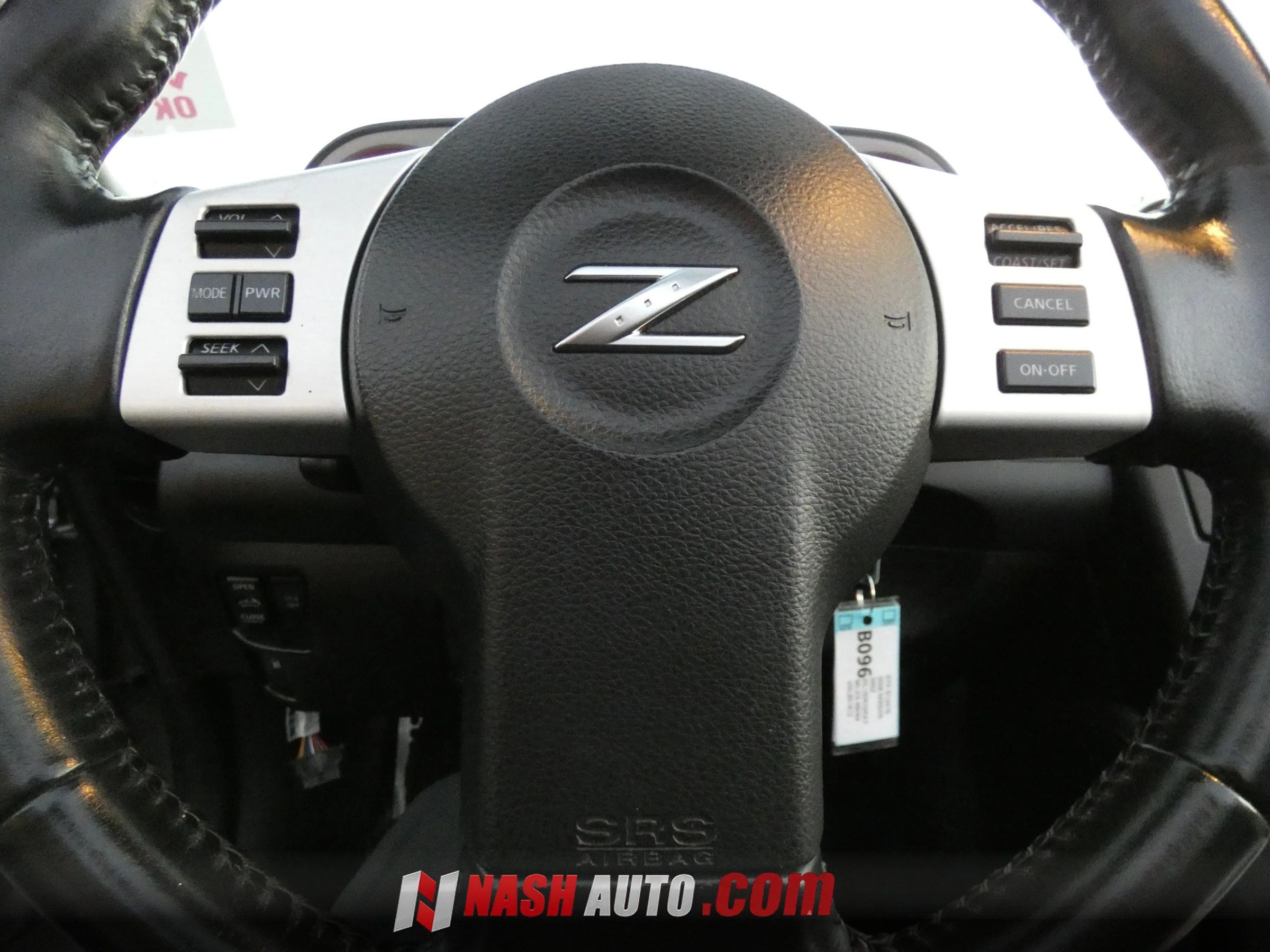 Used 2008 Nissan 350Z Touring RWD image 41