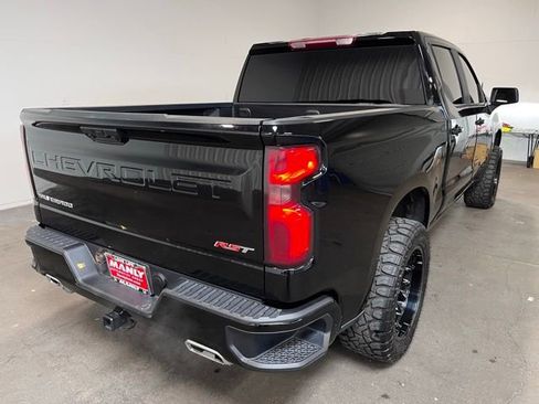 Used 2024 Chevrolet Silverado 1500 RST w/ Z71 Off-Road Package AWD/4WD image 3