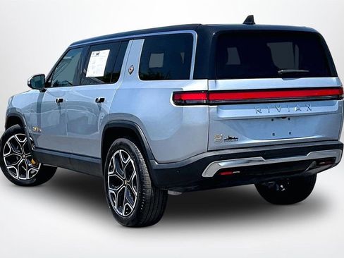 Used 2024 Rivian R1S Adventure AWD/4WD image 5