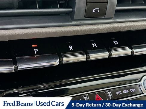 Certified 2021 Lincoln Corsair AWD w/ Premium Package image 19