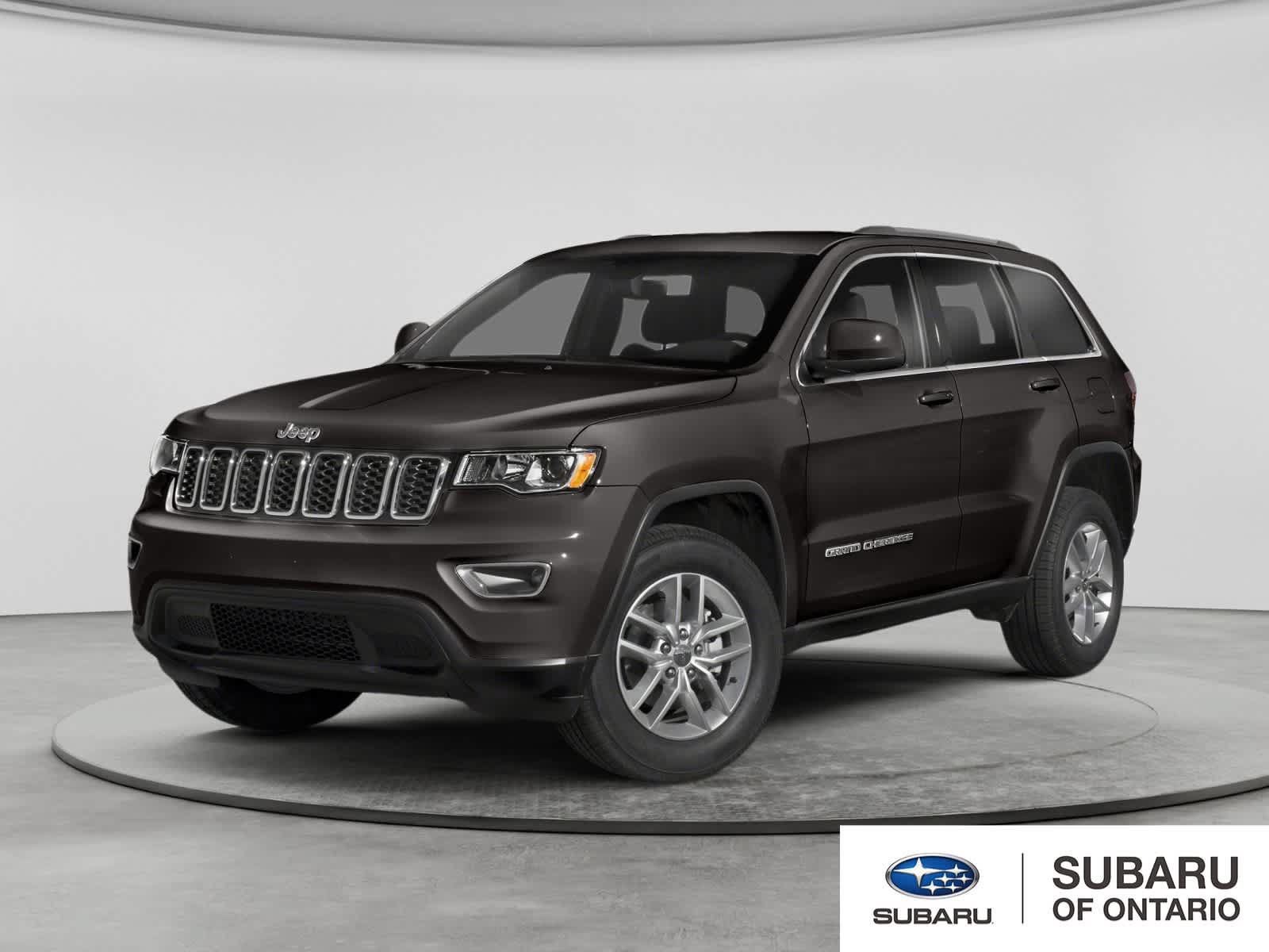 Used 2020 Jeep Grand Cherokee Laredo RWD image 1
