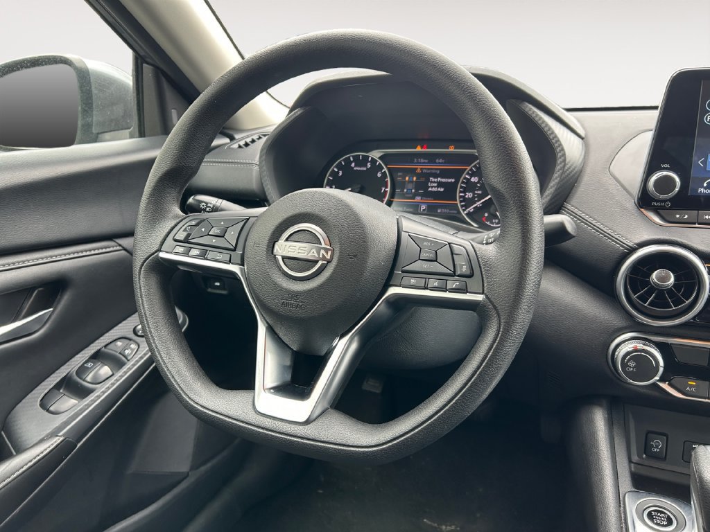 Used 2025 Nissan Sentra SV FWD image 12